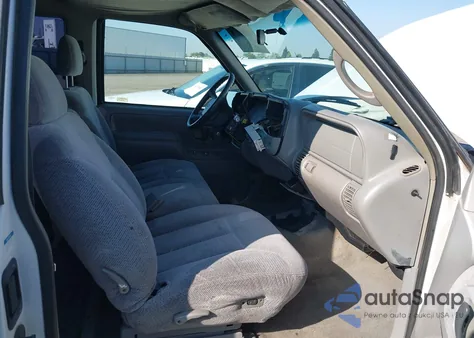 1999 Chevrolet C1500 Ls from USA, damaged, VIN 1GCEC19R2XR124023